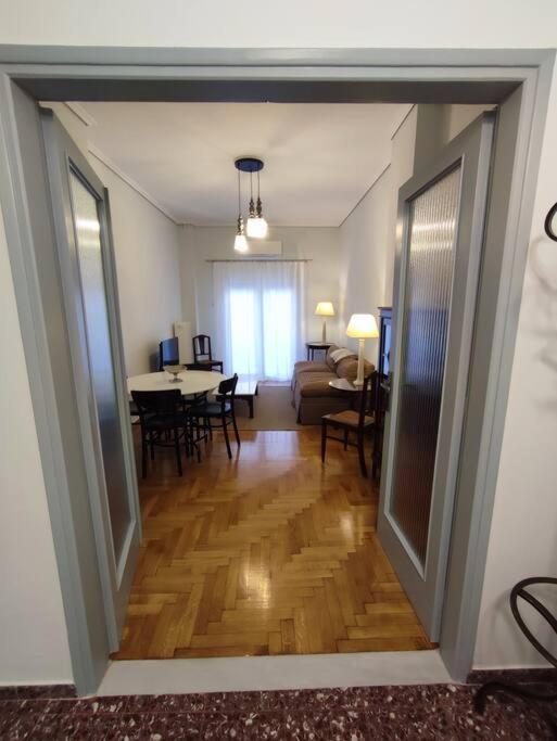 Center, St Nicholas Square, Xenios Appartement *